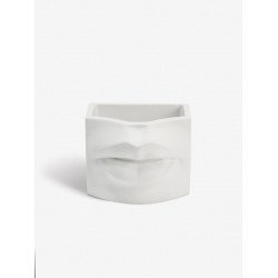 Кашпо "ГУБЫ"